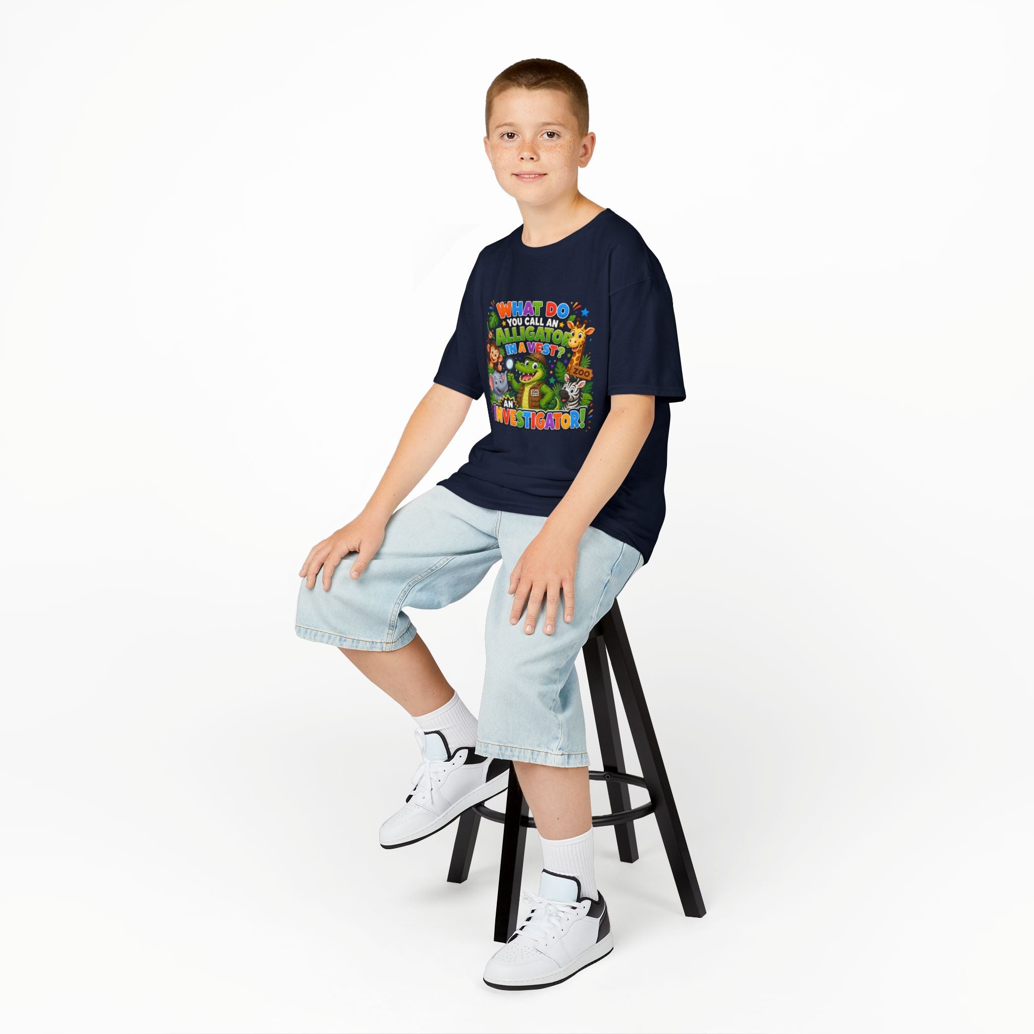 What Do You Call An Alligator? Investigator Kids T-Shirt | Cute Jungle Animals Puzzle