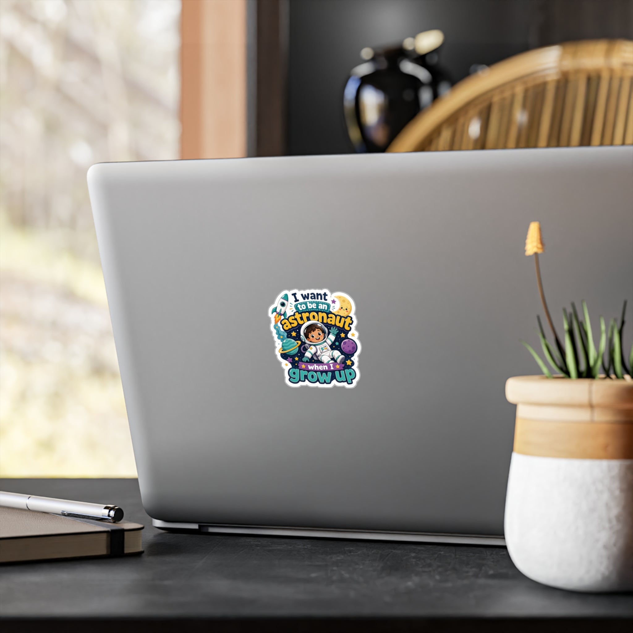 Astronaut Kids Sticker — "I Want to Be an Astronaut When I Grow Up" Kiss-Cut Vinyl Decal